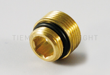 Адаптер для радиаторов Н 1/2" - Н 3/4"x18, с уплотнением
